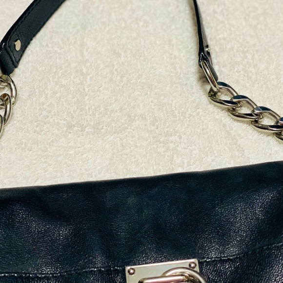 Michael Kors Lock shoulder purse - Retired - Picture 5 of 6